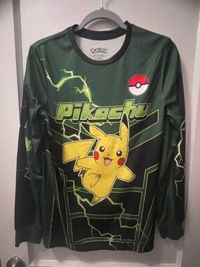 Pokémon Black Collar Tag Graphic Tee - Black & White